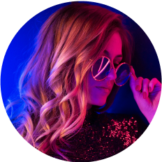 Headshot of Emily T.